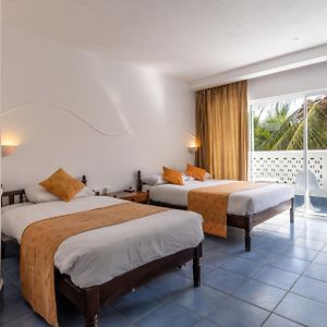 Deluxe Double or Twin Room Ocean View